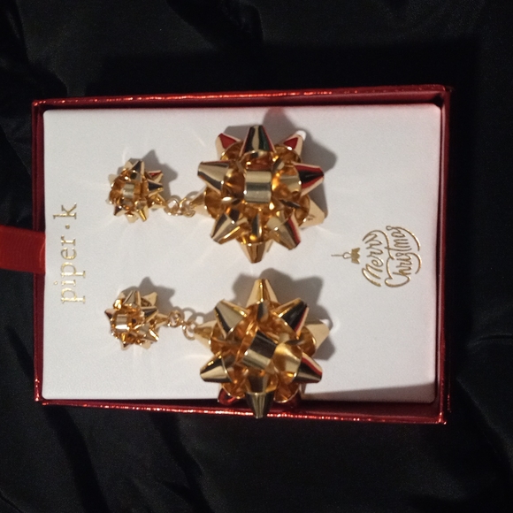 piper k  Jewelry  Piper K Double Bow Star Christmas Holiday Earrings 